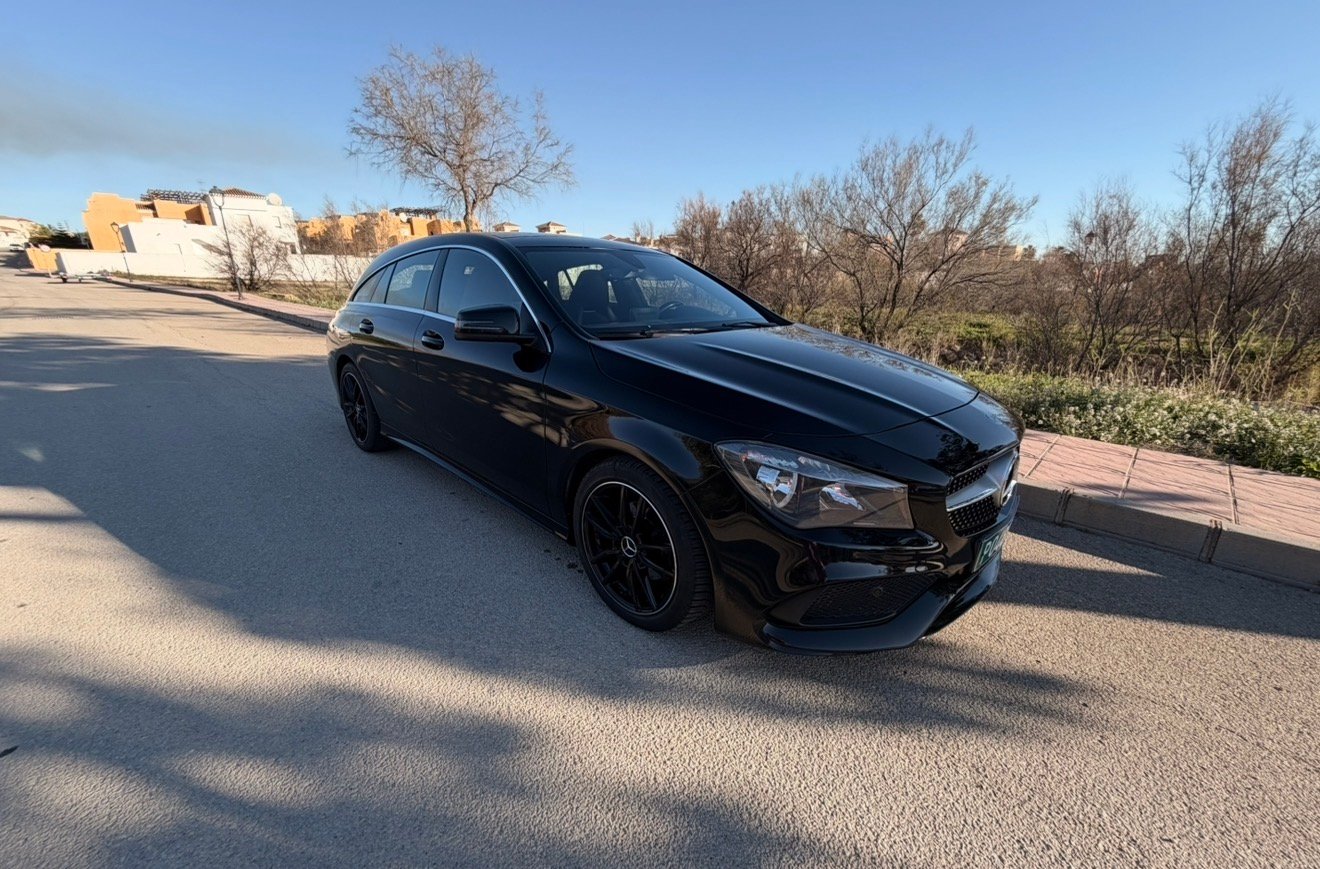 Mercedes-Benz CLA 200 Shooting Brake